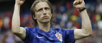 لوكا مودريتش: لاعب وسط موهوب