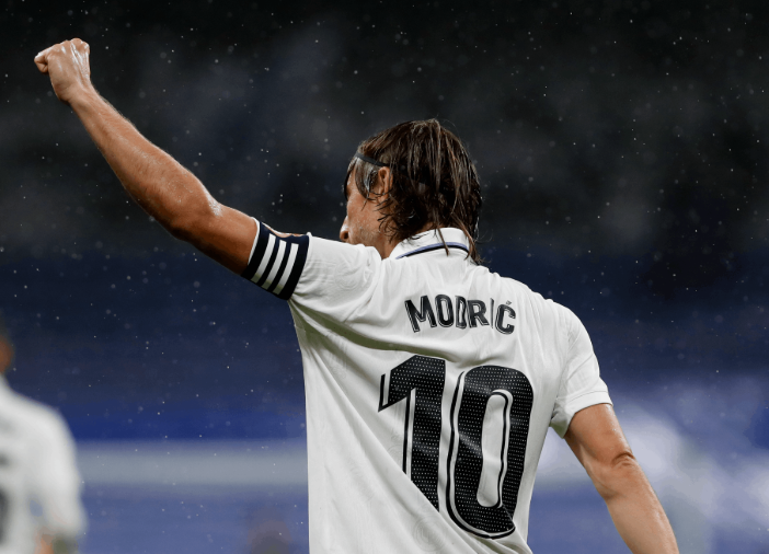 "عبقري."تحدث لاعب كرة القدم السابق في ريال مدريد هامس رودريغيز عن مباراة لوكا مودريتش