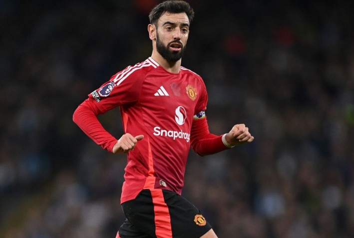ديلي ستار: ريال مدريد يعتبر برونو فرنانديز بديلا لمودريتش البالغ من العمر 39 عاما