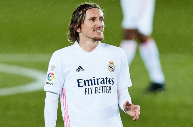 ريال مدريد مستعد لتمديد العقد مع روديجر البالغ من العمر 32 عاما حتى عام 2028-بليتنبرغ